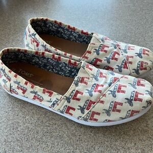 Toms "Election Collection" Democrat Slip On, Size 7.5